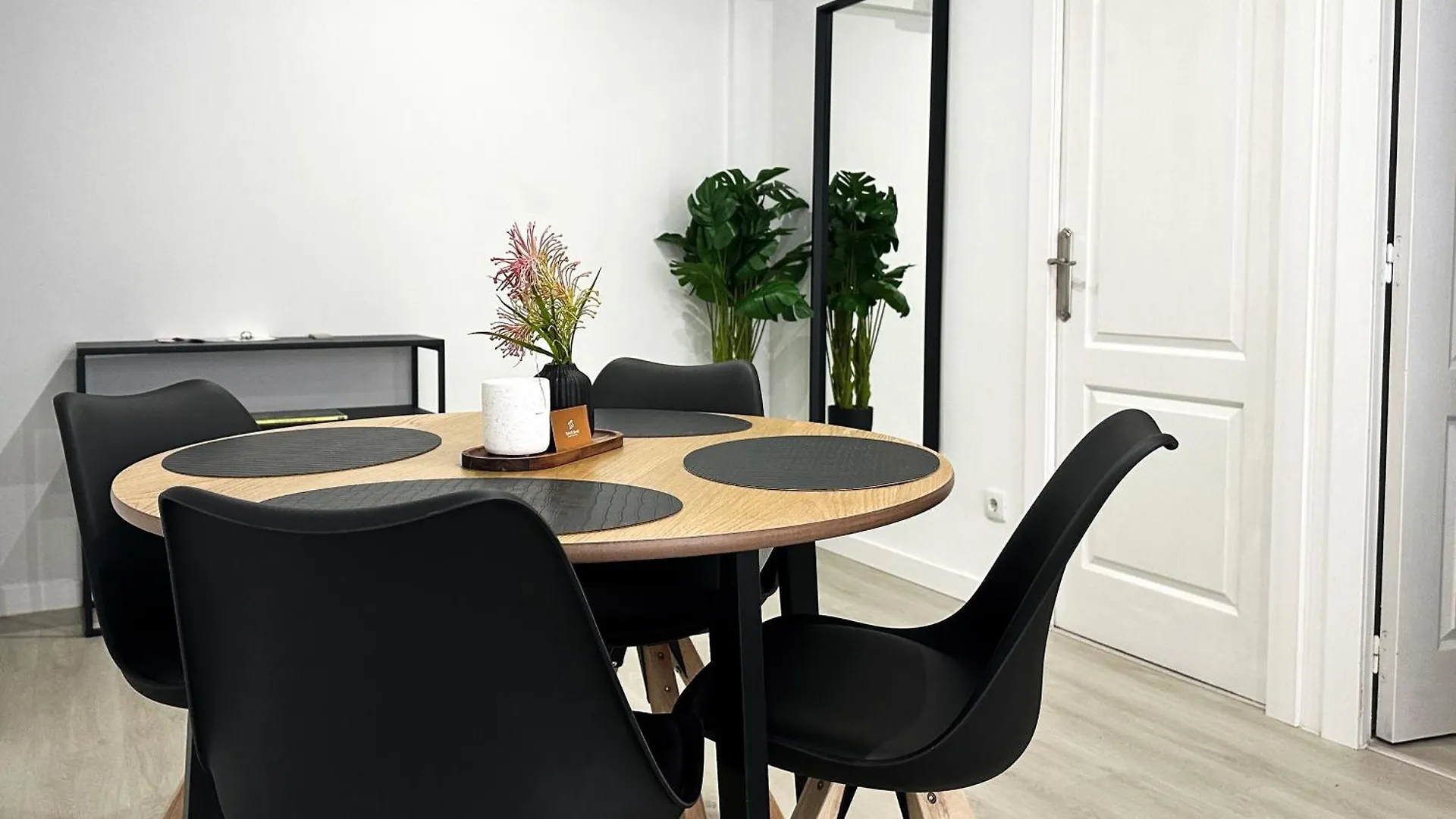 Modern Apartment In Salou Town Centre España